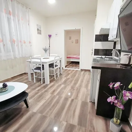 Dream Apt